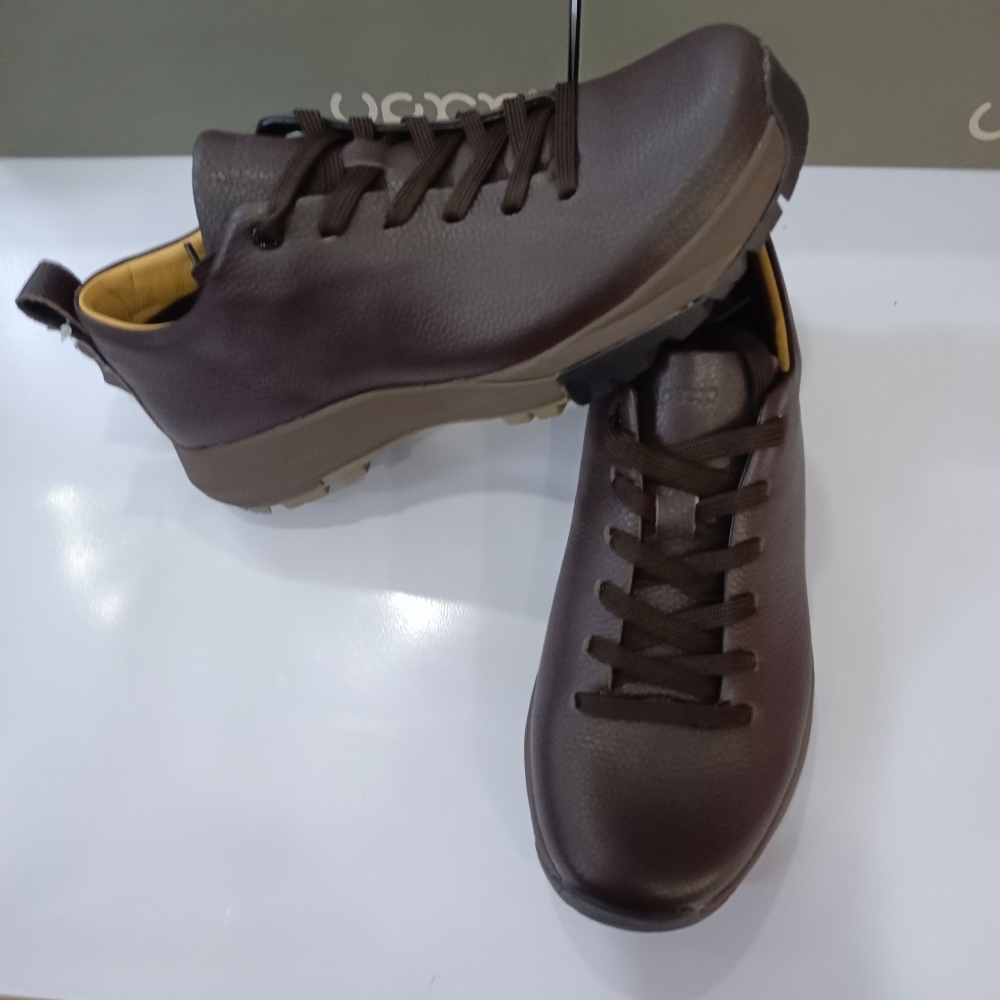 Chaussures en cuir de vache po - Men Shoes Louboutin avis et prix